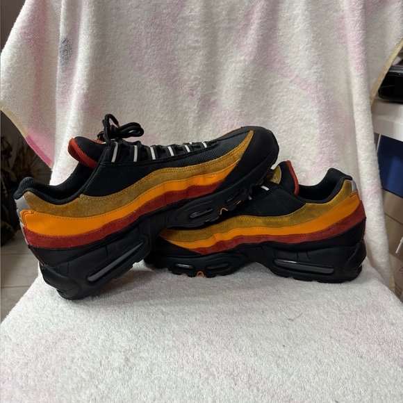 Nike Other - Nike Air Max 95
Raygun Men’s Size 11.5